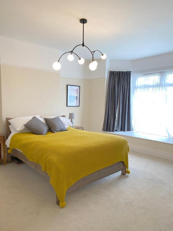 1 Ashford Road Guesthouse Redhill  Exteriér fotografie