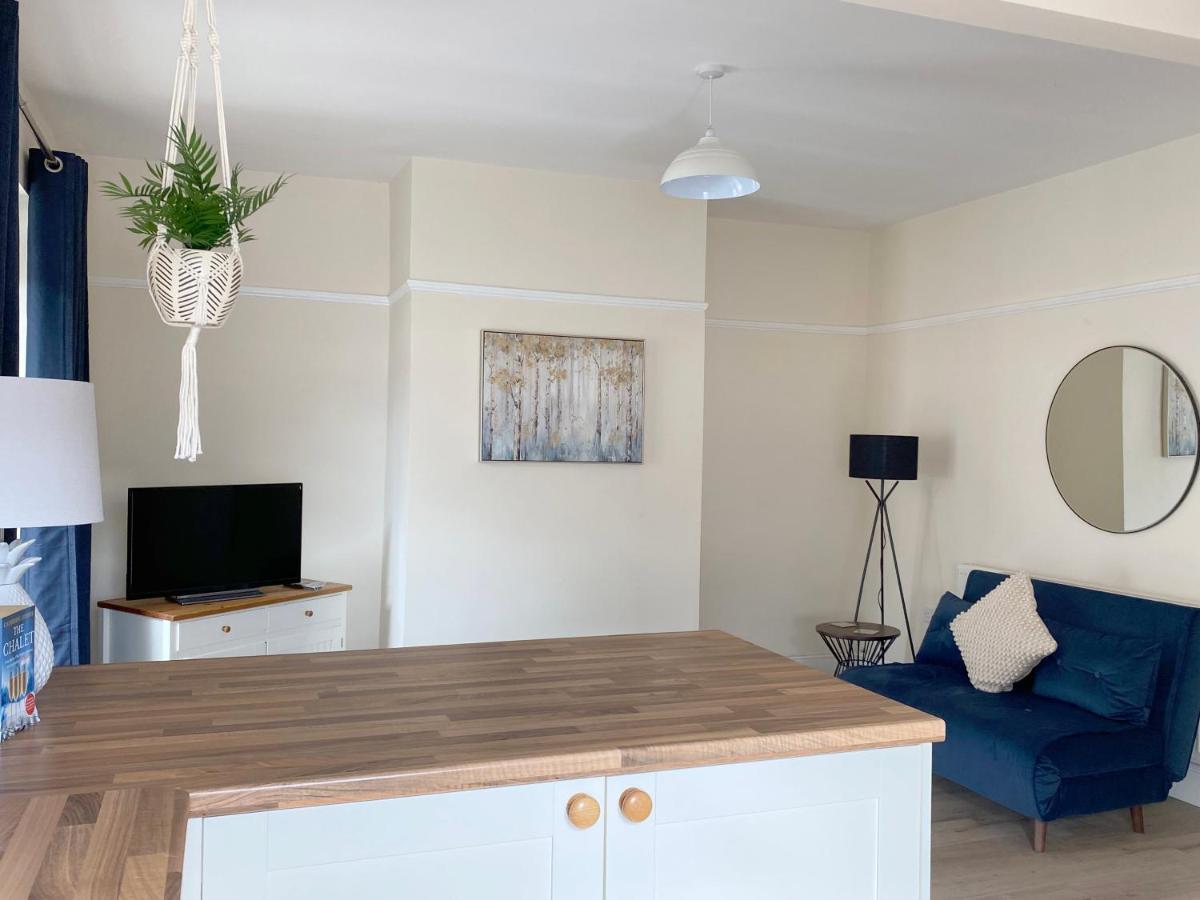 1 Ashford Road Guesthouse Redhill  Exteriér fotografie