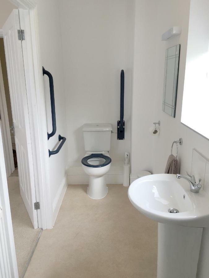1 Ashford Road Guesthouse Redhill  Exteriér fotografie