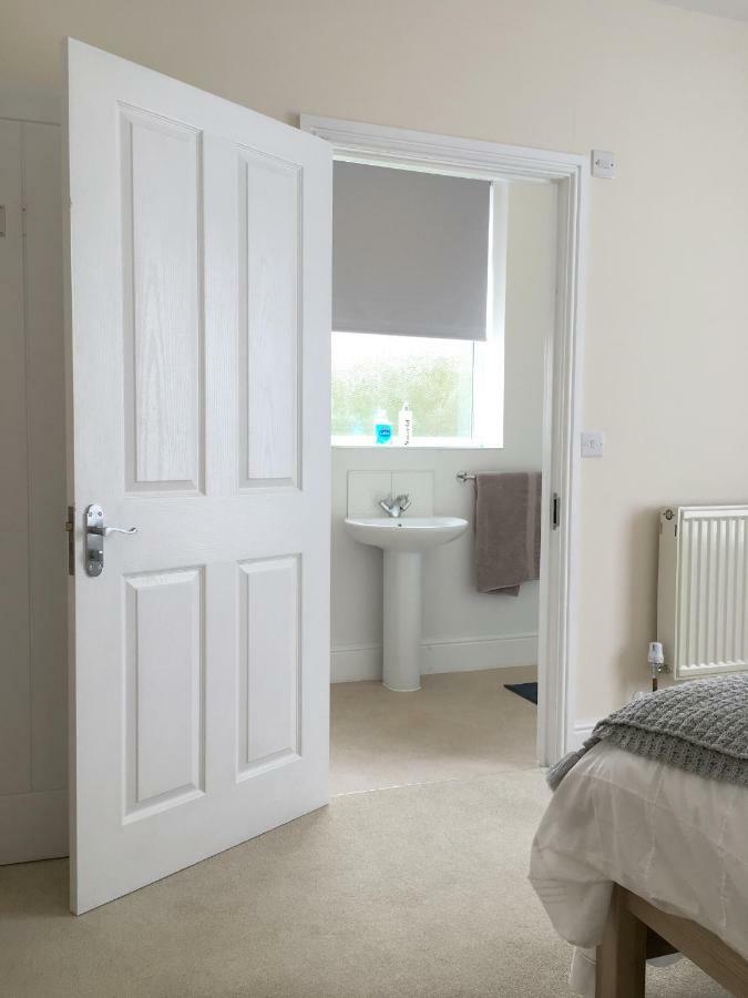1 Ashford Road Guesthouse Redhill  Exteriér fotografie