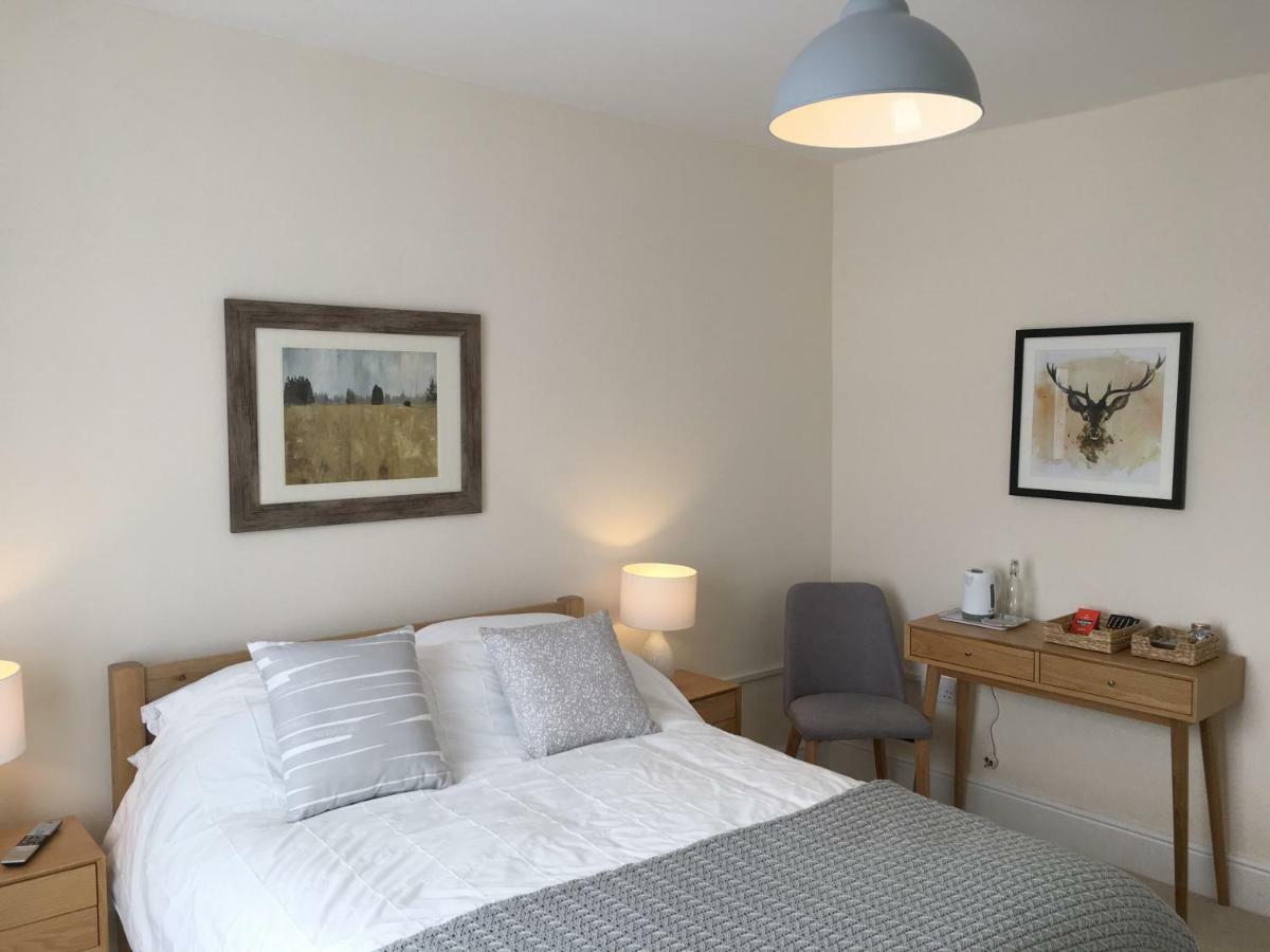 1 Ashford Road Guesthouse Redhill  Exteriér fotografie