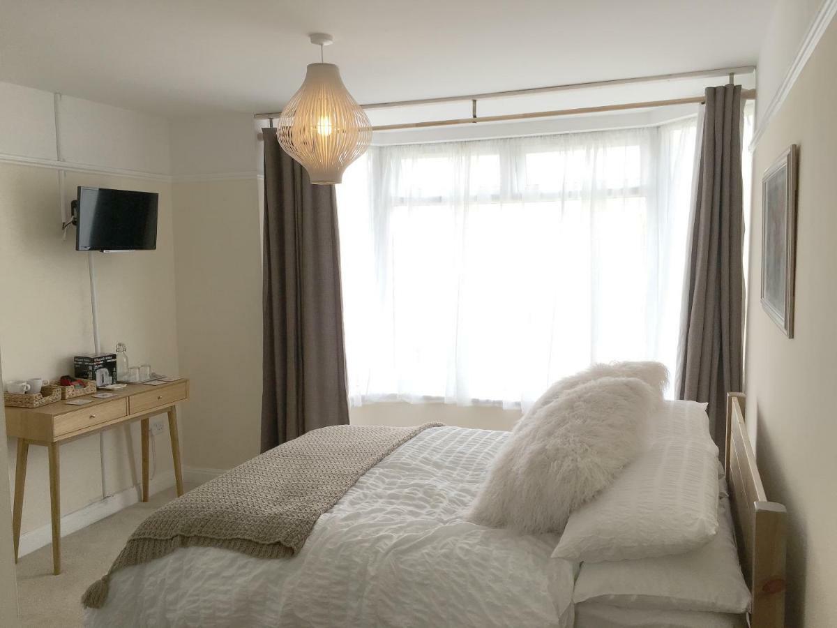 1 Ashford Road Guesthouse Redhill  Exteriér fotografie