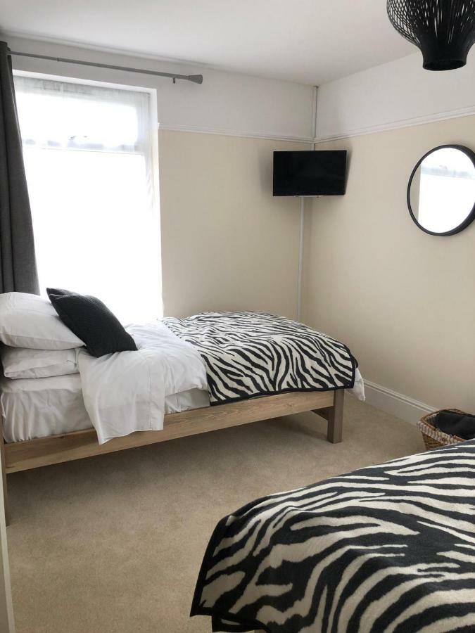 1 Ashford Road Guesthouse Redhill  Exteriér fotografie
